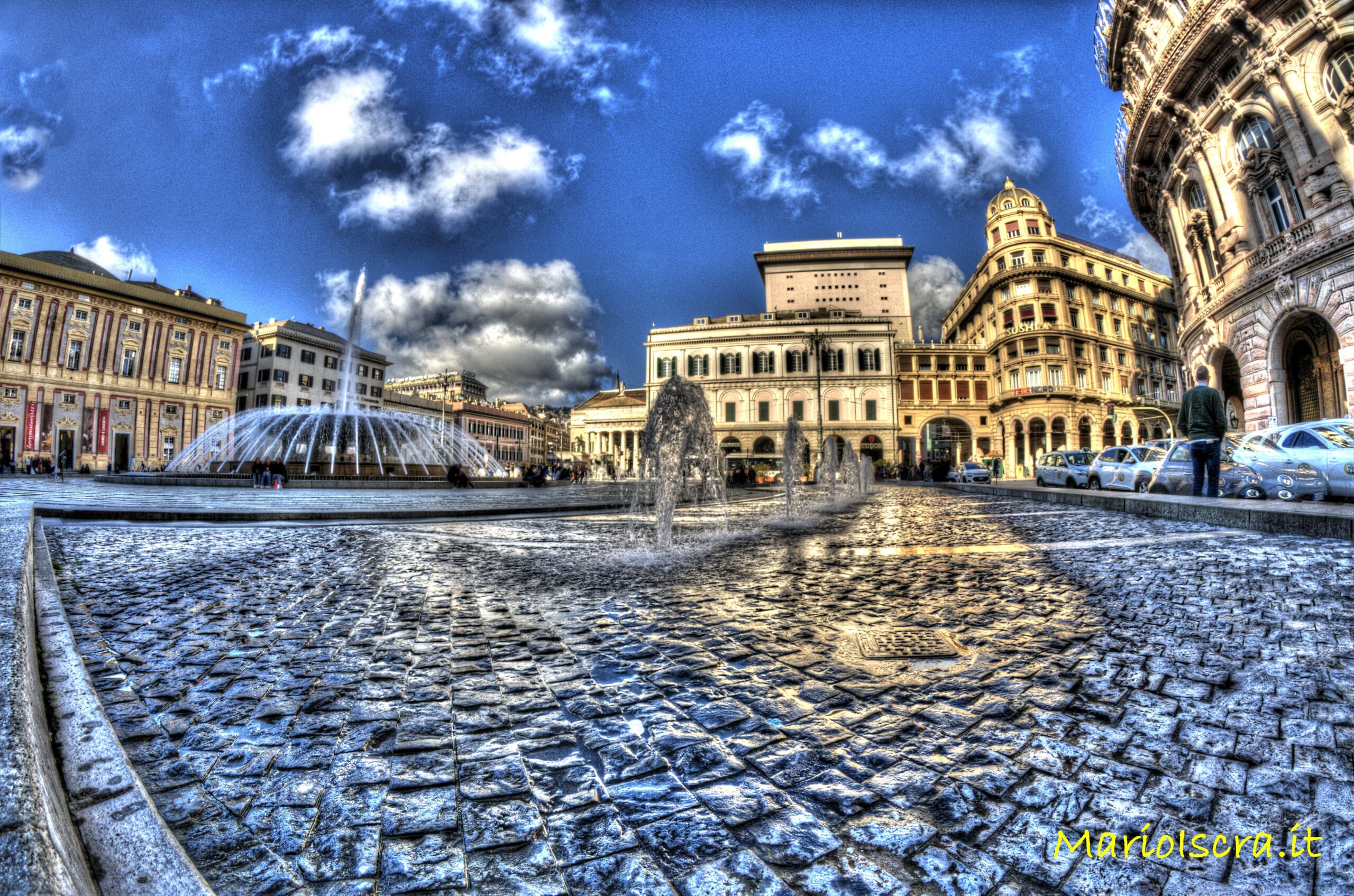 piazza con fontana